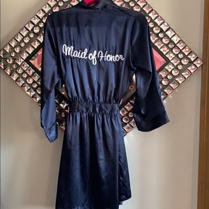 Maid of honor robe